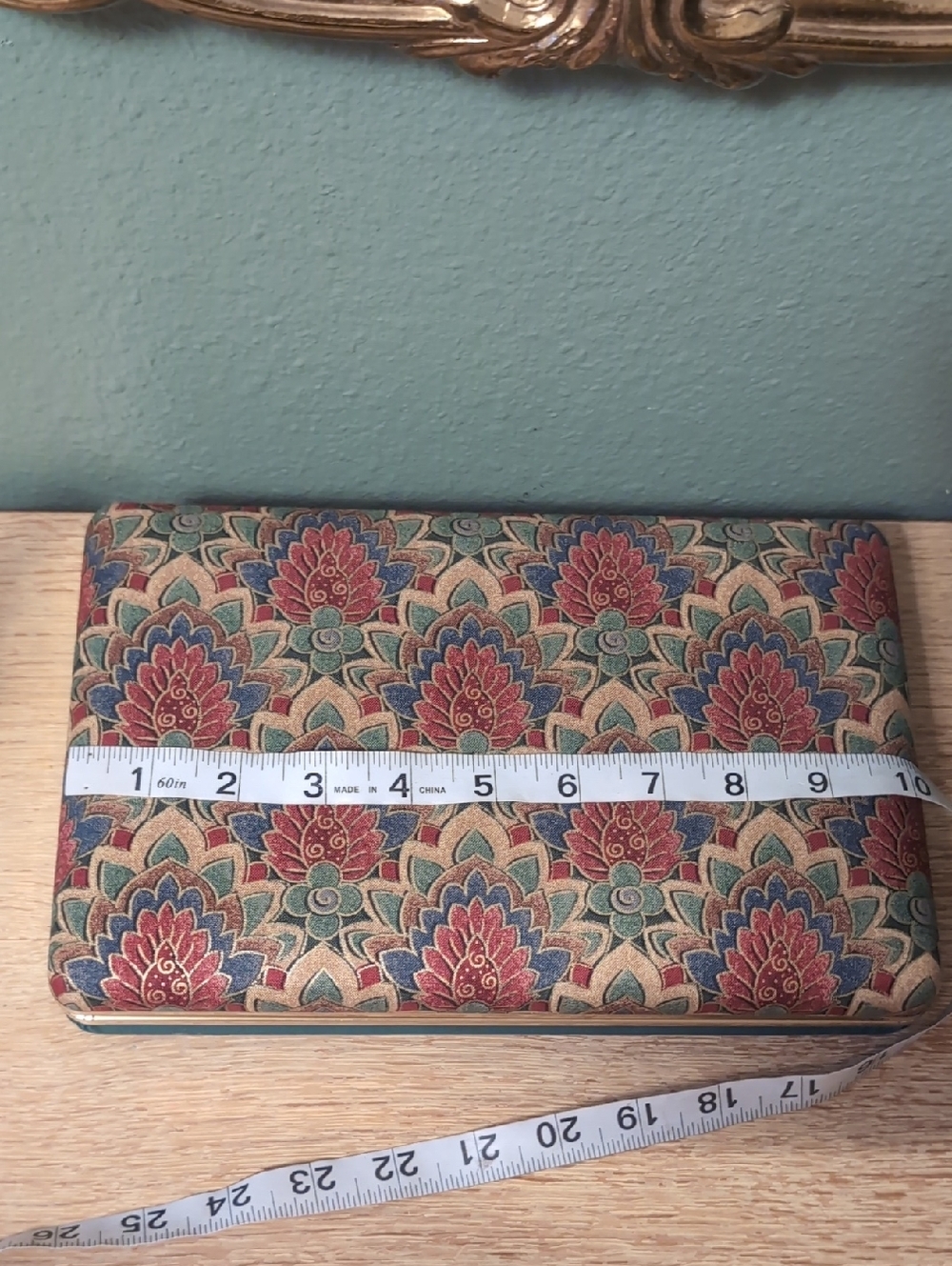 Vintage Style Compact Jewelry/Ring Organizer/Decor - Picture 7 of 8